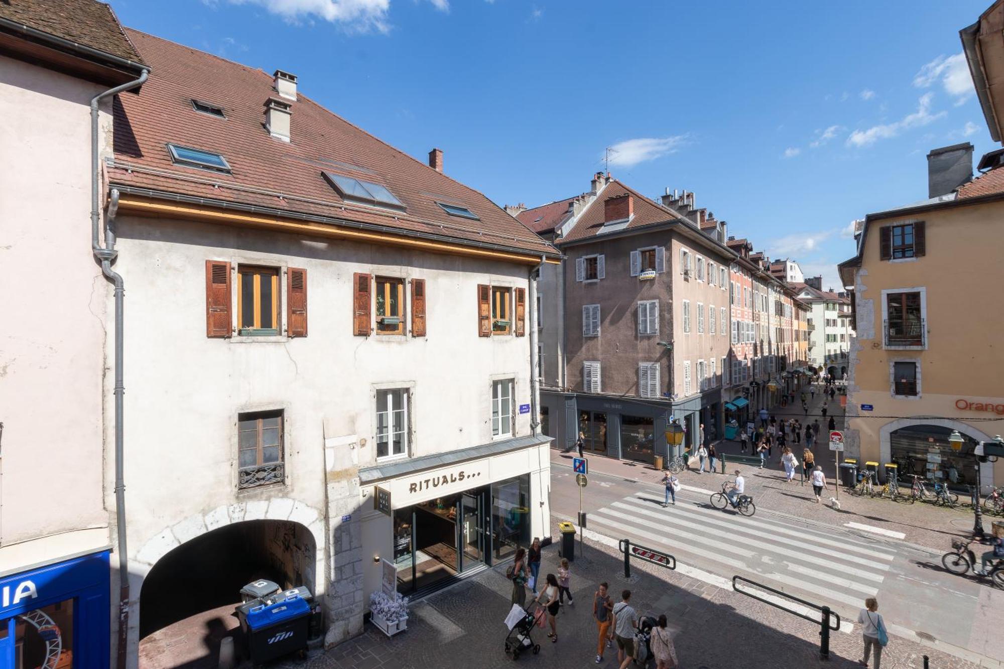 Cabana & Le Cocon Annecy Centre - Proche Gare Et Lac 外观 照片